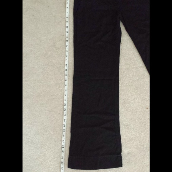 Linen slacks - Picture 3 of 4