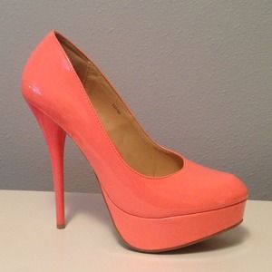 Cute shoes to make you stand out!