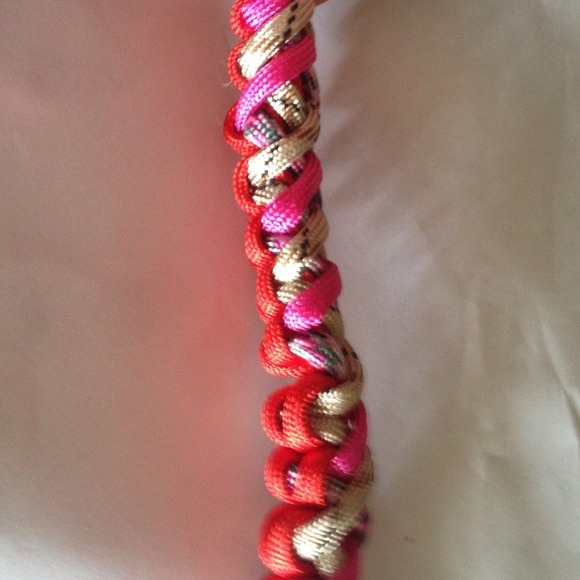 Double Spine paracord bracelet. Customizable! - Picture 3 of 4