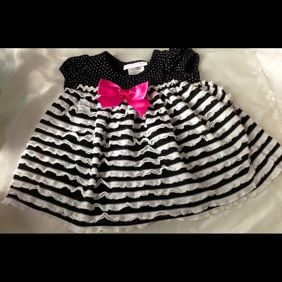 Bonnie baby 6-9months dress