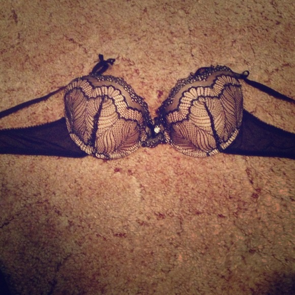 👍JUST REDUCED👍36 B Bra from Charlotte Russe