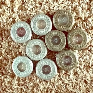 URBAN DECAY eye shadows