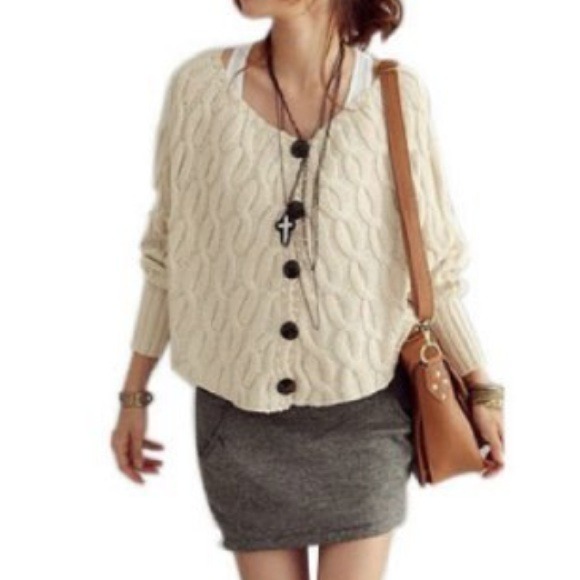 **SOLD** White cardigan