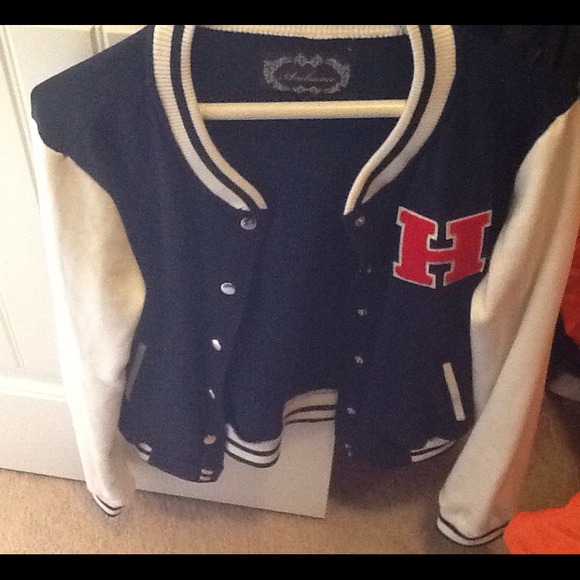 Letter jacket - Picture 3 of 3