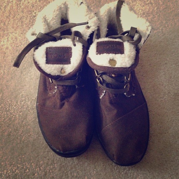 Toms booties
