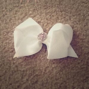 Custom white bow with jewel pendant center clip