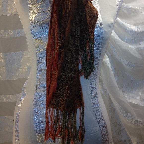 Scarf - Picture 2 of 3