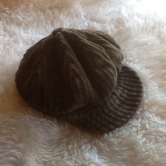 Liz Claiborne Corduroy Hat