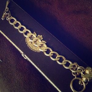 Juicy Couture signature Bracelet