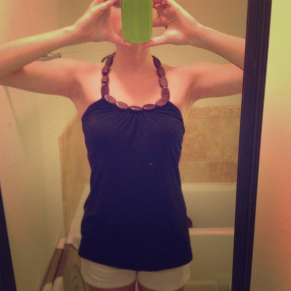🚫sold🚫NWOT Black halter top