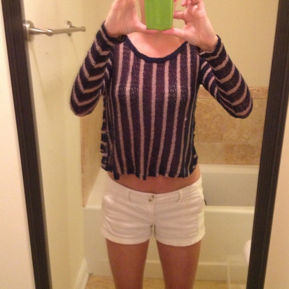 🚫Sold🚫Tan and navy striped sweater