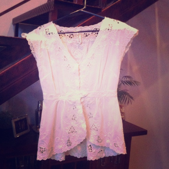 Anthropology: romantic cotton, hand-detailed top