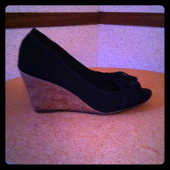 American Eagle cork wedges - Picture 1 of 3