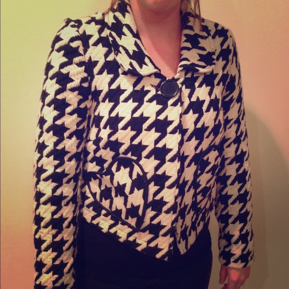 Houndstooth jacket