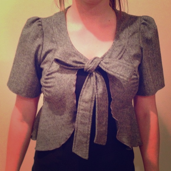 Grey bow tie cropped ruffle jacket