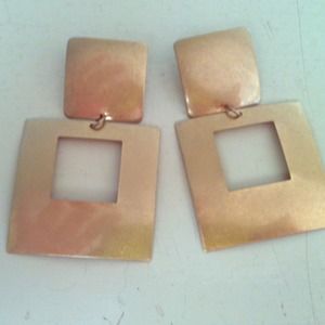 Chunky gold earrings