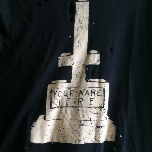 ✨✨Bundled with raybans✨✨ - Picture 2 of 3