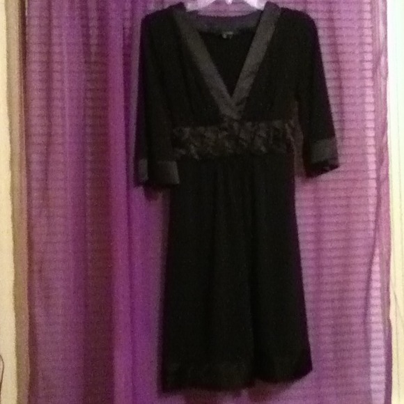 Black dress - Picture 1 of 4