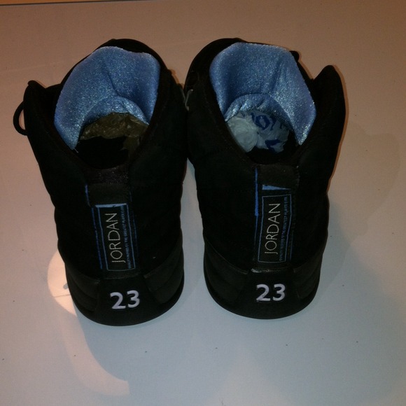 Jordan 12 "Nubuck" - Picture 2 of 4