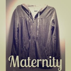 Maternity Velour Zipup 🎀