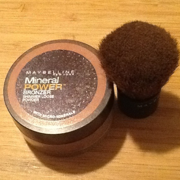 Maybelline Mineral Power Bronzer ☀💄