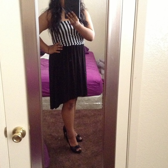 Sold - Picture 4 of 4