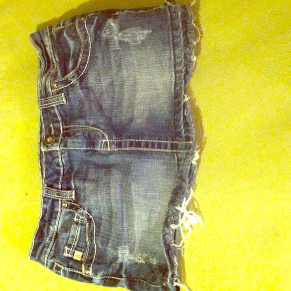 Cute!!Mini Jean skirt size 7