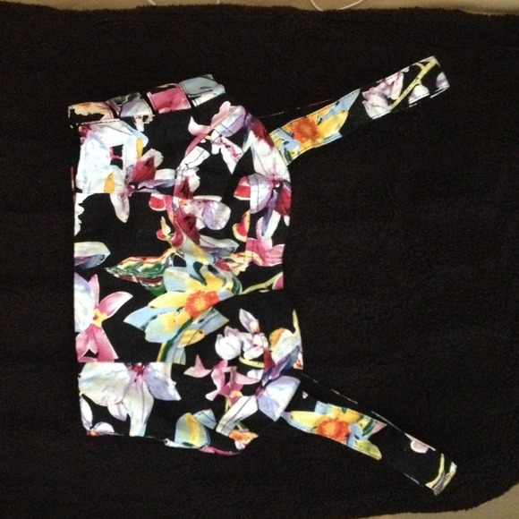 Floral Urban Outfitter's crop top