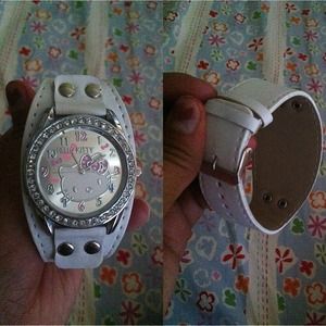 Brand new white stainless steel hello kitty watch