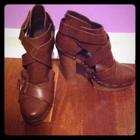 Cutout Brown Heeled Booties