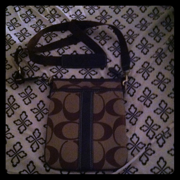 Small coach Crossbody