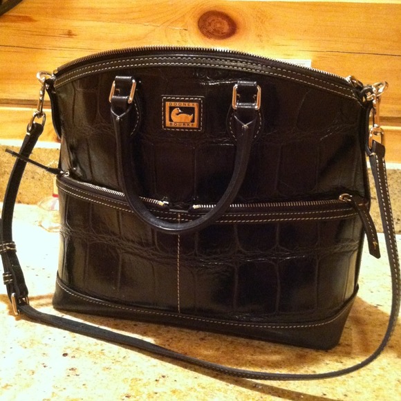 Dooney & Bourke, Dillen Pocket Satchel *REDUCED*