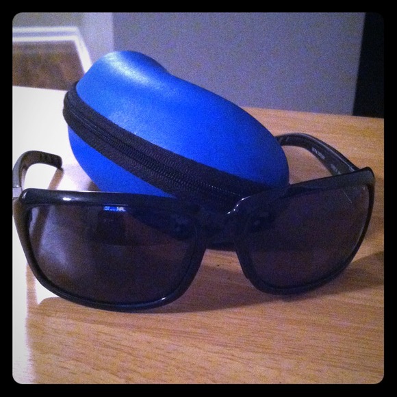 💥SOLD💥AUTHENTIC Costa Del Mar women's sunglasses