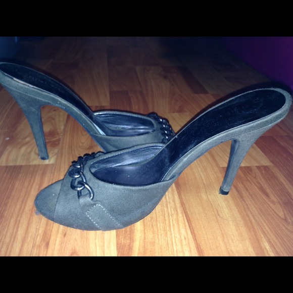 Nine West high heel - Picture 3 of 3