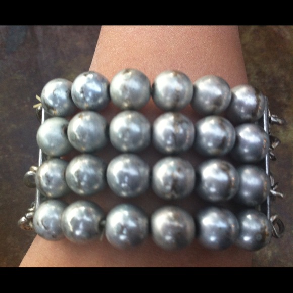 Baroque Pearl Bracelet with Gold Plated Non-Tarnish Chain 😊GONE😊Pearl and Chain Bracelet