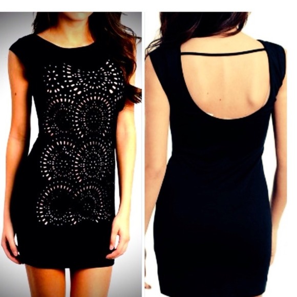 LITTLE BLACK DRESS WITH DUSTY PINK EYELET - Picture 1 of 3