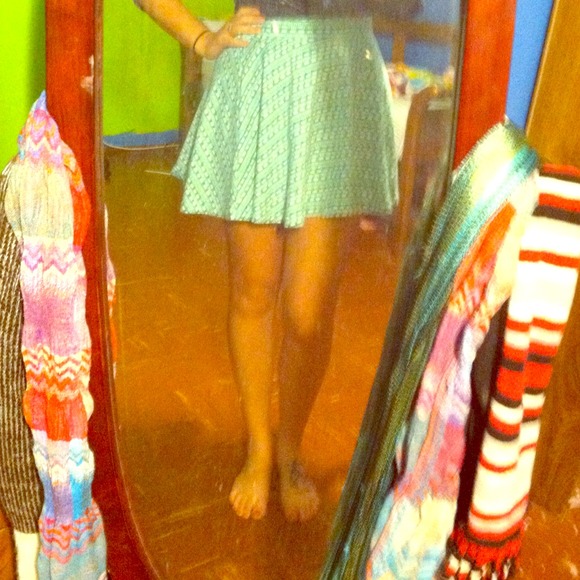Dresses & Skirts - Skirt
