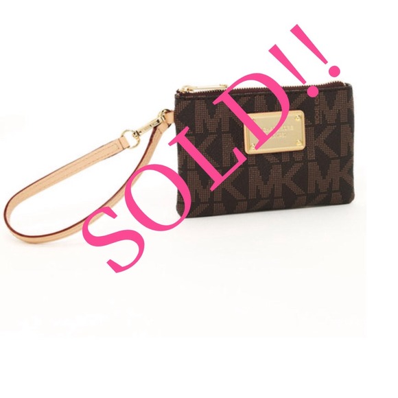 💯Authentic MICHAEL KORS Grayson wristlet