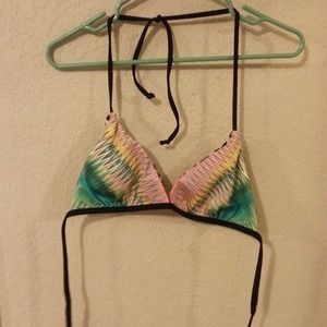 Reversible bathing suit top