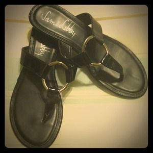 Sam and Libby Sandals with silver circle circle