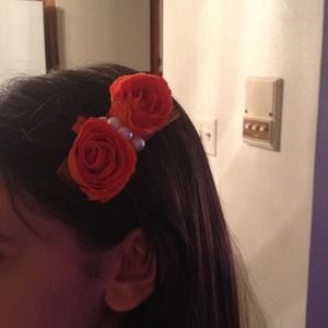 Beautiful Orange hair clip