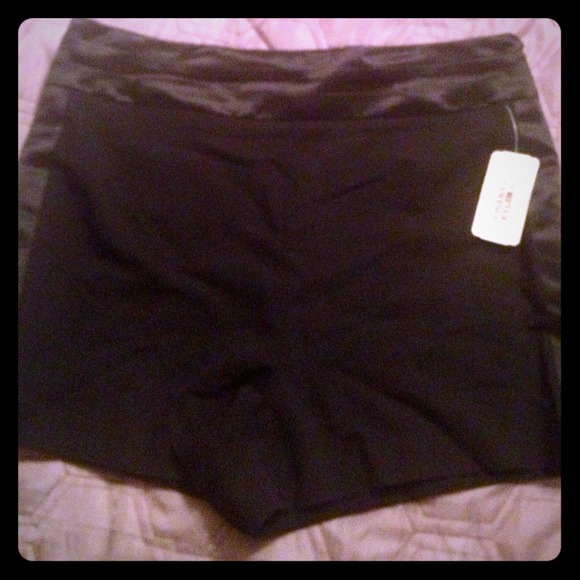 💢SOLD💢💢Black tuxedo shorts
