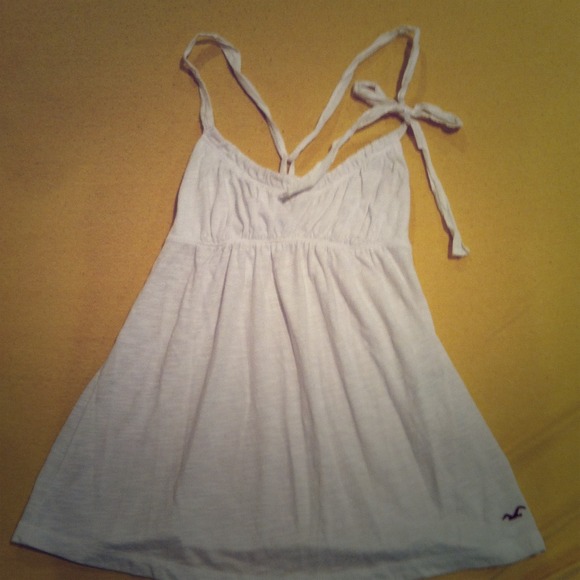 *HOLD* Hollister tank top