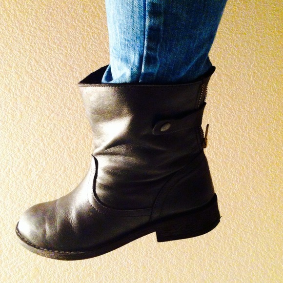 Steve Madden ankle booties (size 40)