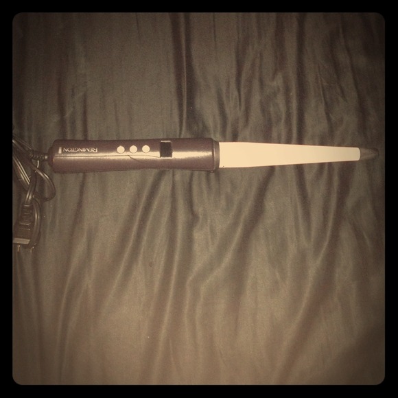 REMINGTON hair curling wand.