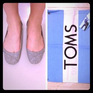 🔴RESERVED🔴 Ballet Flats by TOMS