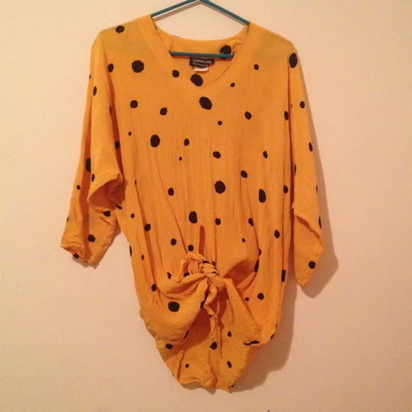 ❤️SOLD SOLD SOLD❤️Oversize Vintage Polka Dot Shirt