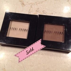 Bobbi Brown* eye shadows - bone#2 & Taupe#4