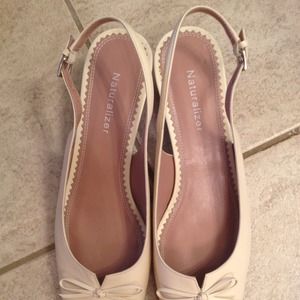 Genuine Naturalizer leather Shoes
