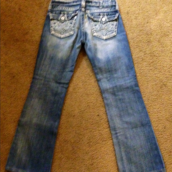 ⛔️SOLD⛔️👖Sexy BIG STAR low rise boot cute jeans! - Picture 2 of 4